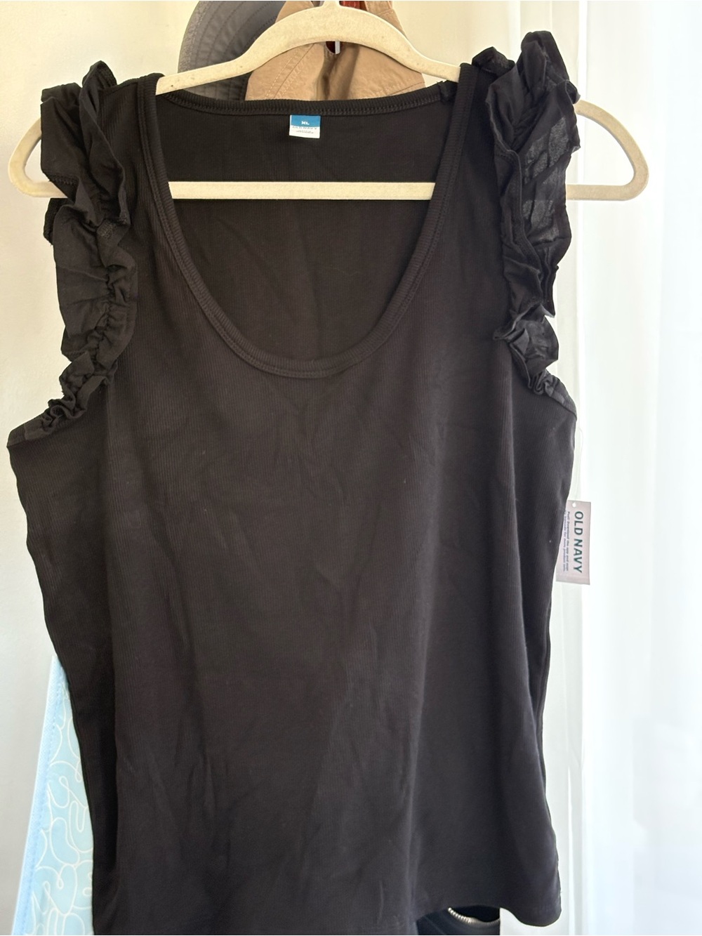 Old Navy Black Ruffle Sleeve Scoop Neck Tank Top - Women's